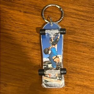 Tony Hawk Fingerboard Keychain Skateboard Skate Vintage 80s new handplant